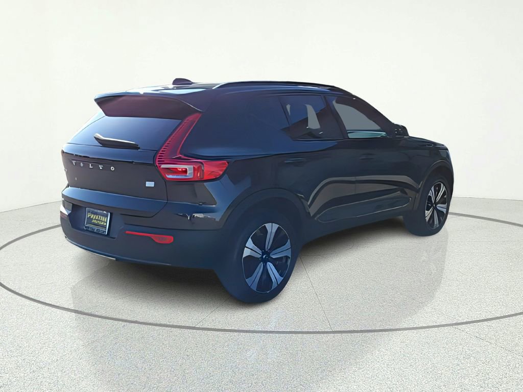 Used 2023 Volvo XC40 Recharge Plus AWD/4WD image 8