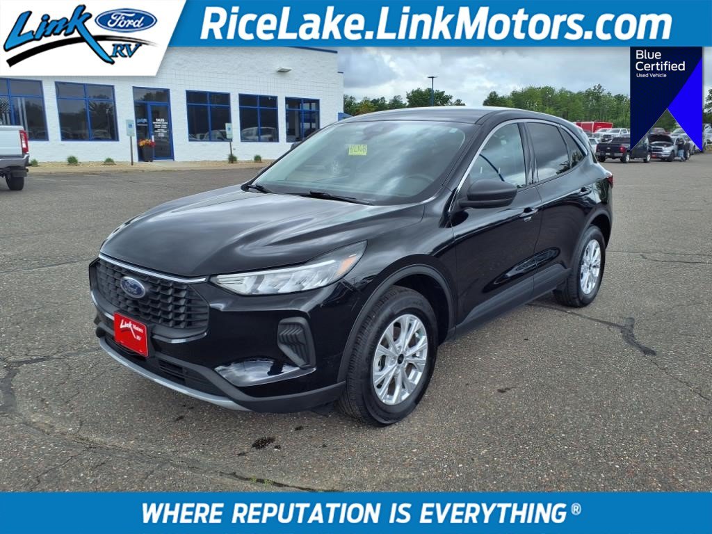 Used 2024 Ford Escape Active AWD/4WD image 1