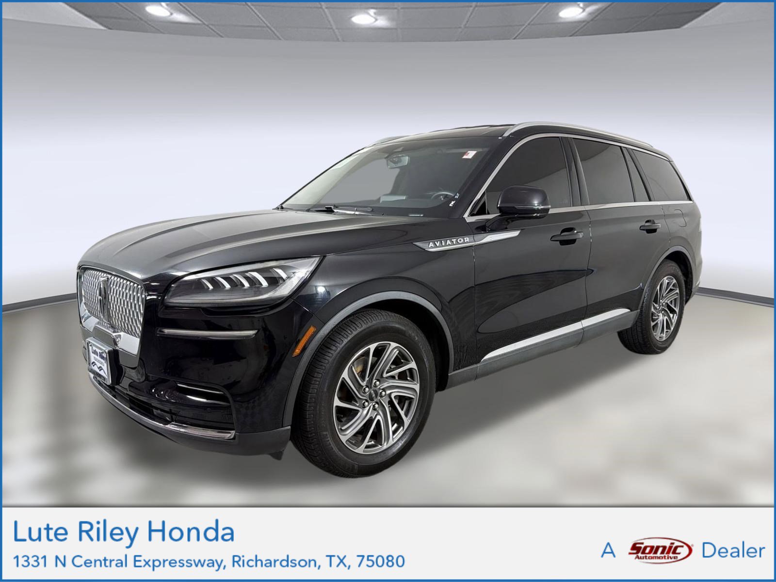 Used 2020 Lincoln Aviator 2WD image 1