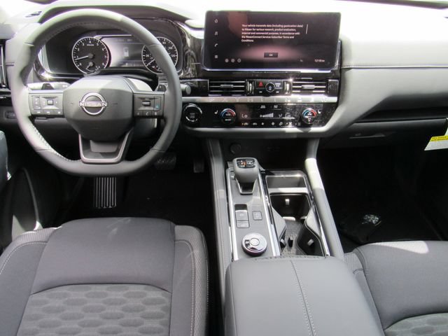 New 2026 Nissan Pathfinder SV AWD/4WD image 15