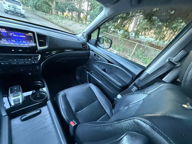 Used 2016 Honda Pilot Elite image 20