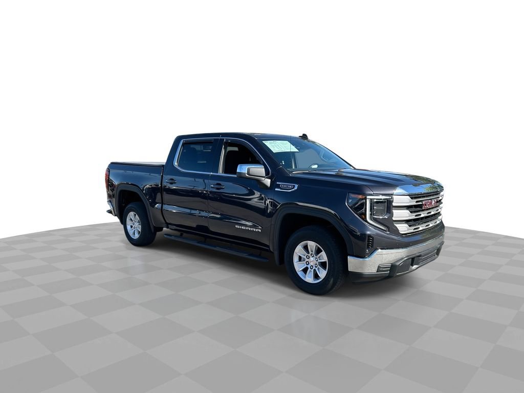 Used 2022 GMC Sierra 1500 SLE image 2