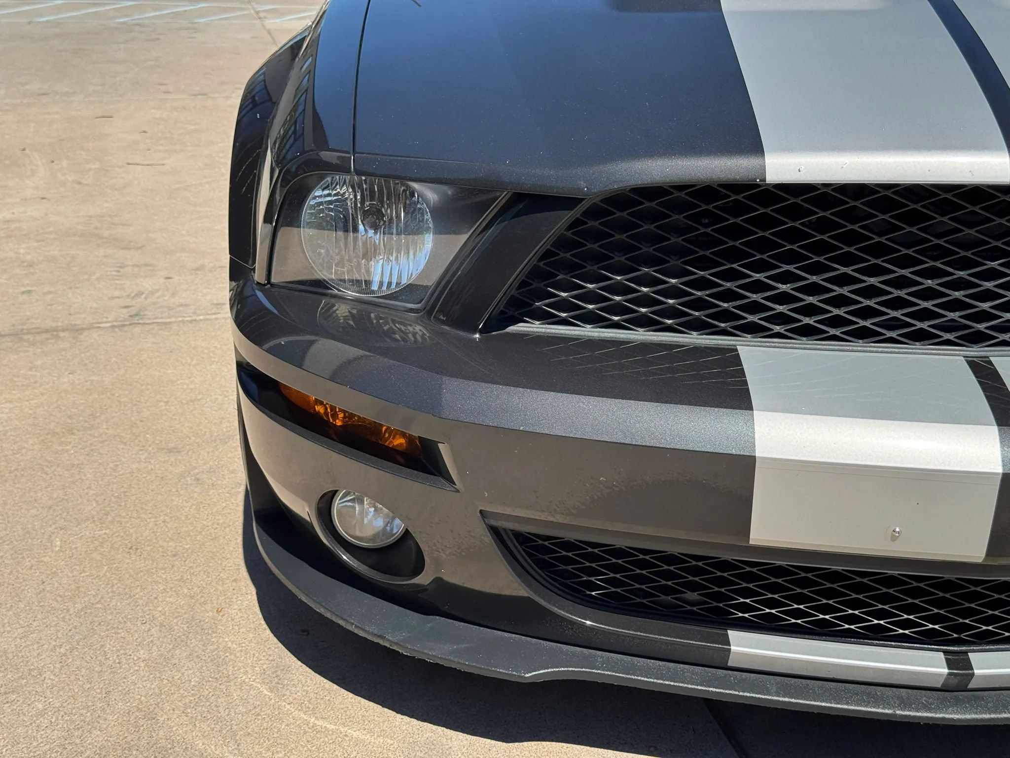 Used 2008 Ford Mustang Shelby GT500 RWD image 40