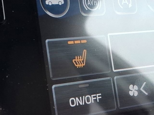 Certified 2025 Subaru Outback Premium image 22