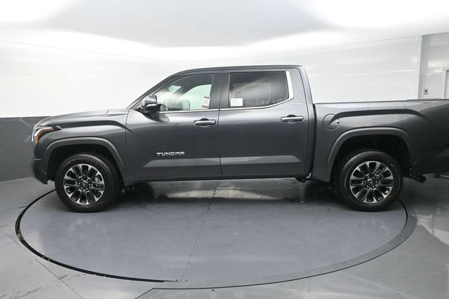 Used 2026 Toyota Tundra Limited w/ Power Package AWD/4WD image 4