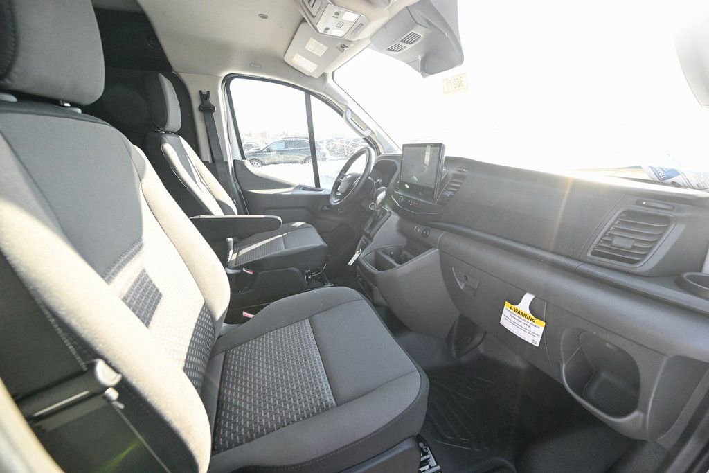 New 2026 Ford Transit 150 Low Roof AWD w/ Load Area Protection Package image 18
