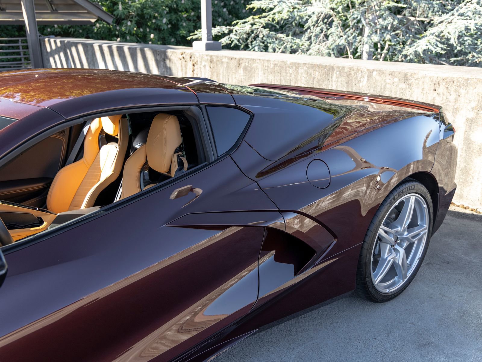 Used 2022 Chevrolet Corvette Stingray Preferred Cpe w/ Engine Appearance Package RWD image 18
