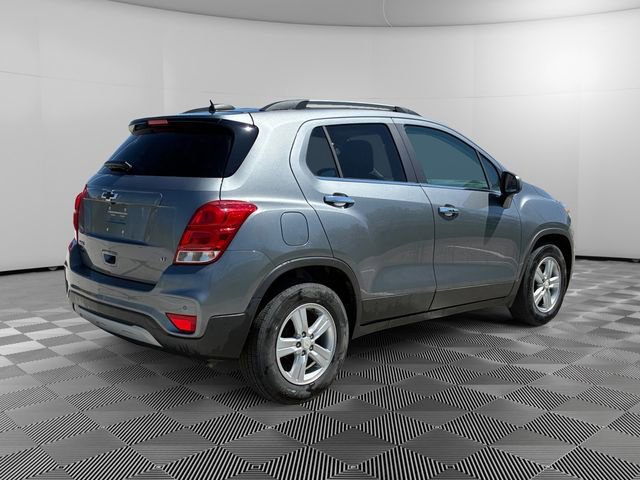 Certified 2020 Chevrolet Trax LT w/ Driver Confidence Package FWD image 5