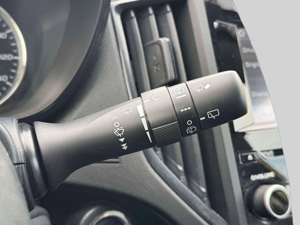 Used 2023 Subaru Crosstrek 2.5i Sport AWD/4WD image 23