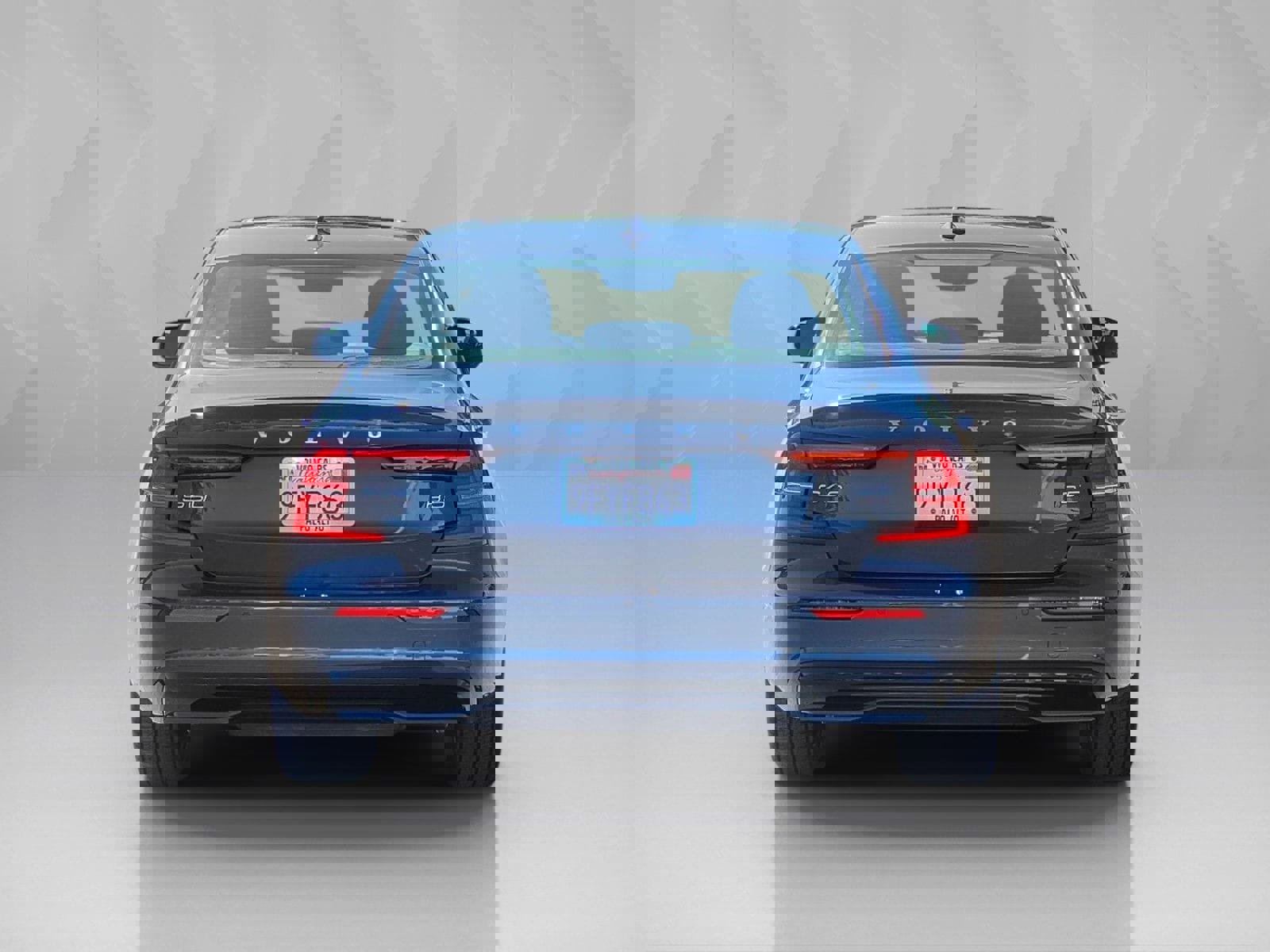 Certified 2023 Volvo S60 B5 Core w/ Climate Package image 5