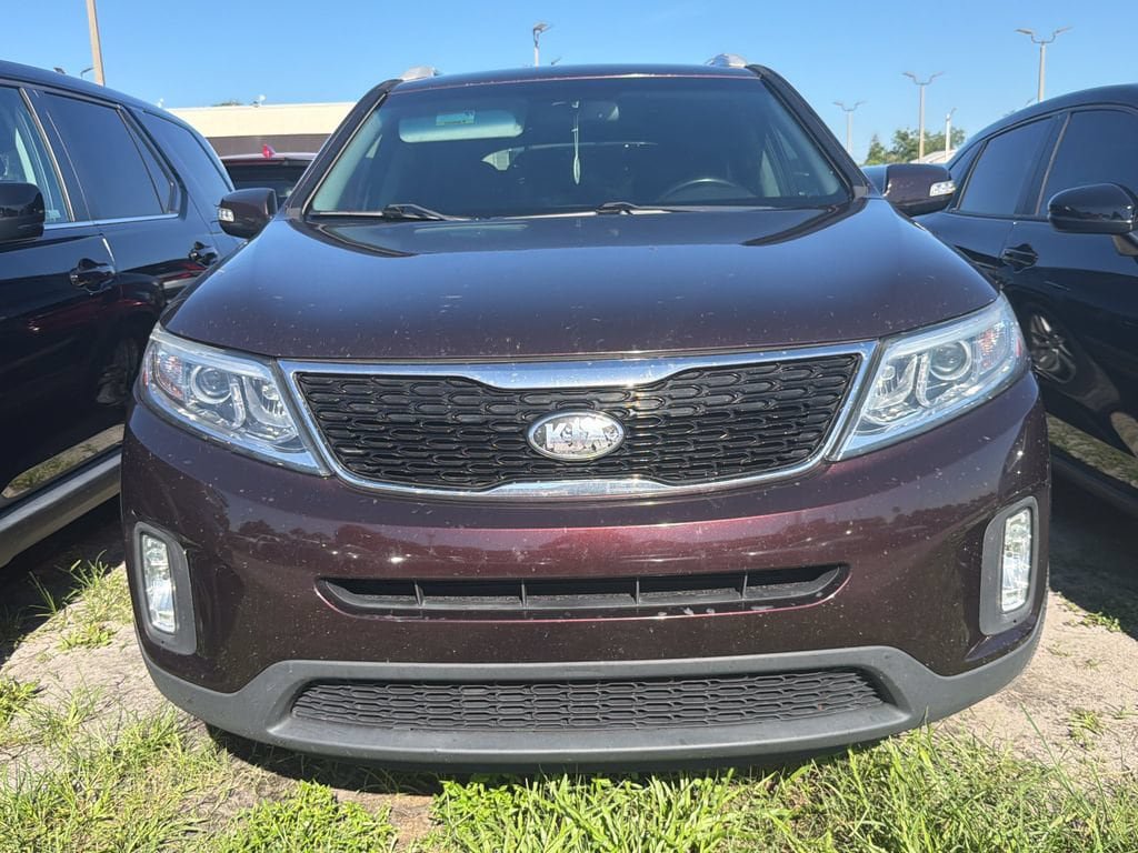 Used 2015 Kia Sorento LX FWD image 2
