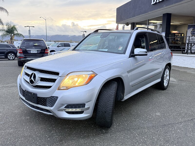 Used 2015 Mercedes-Benz GLK 350 4MATIC image 3