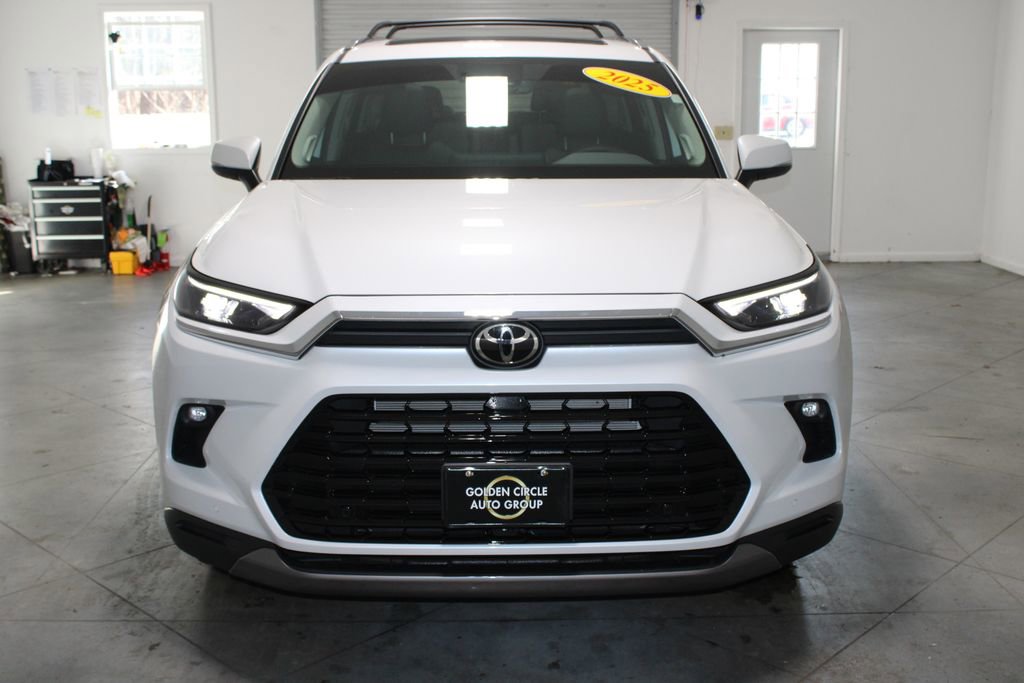 Used 2025 Toyota Grand Highlander Limited image 58