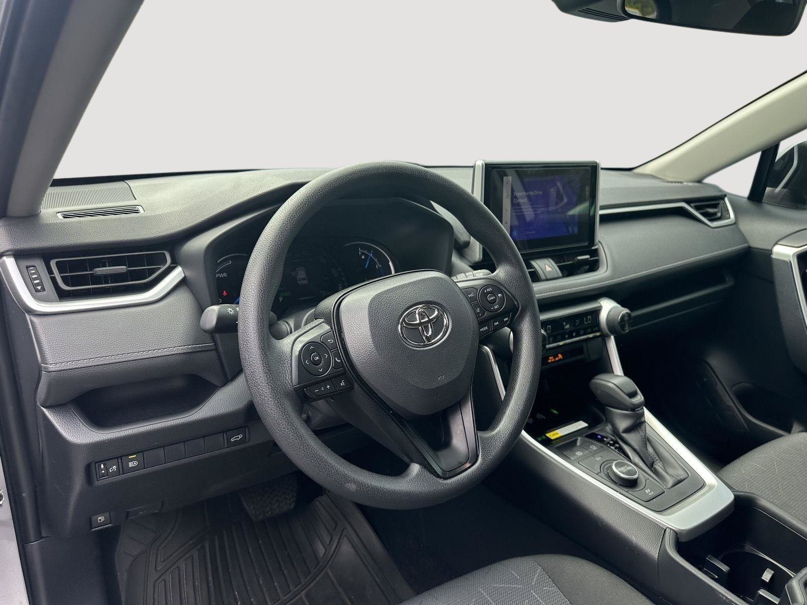 Certified 2025 Toyota RAV4 XLE w/ Convenience Package AWD/4WD image 11