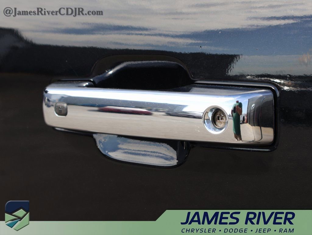 Used 2022 Ford F150 XLT w/ Equipment Group 302A High image 19