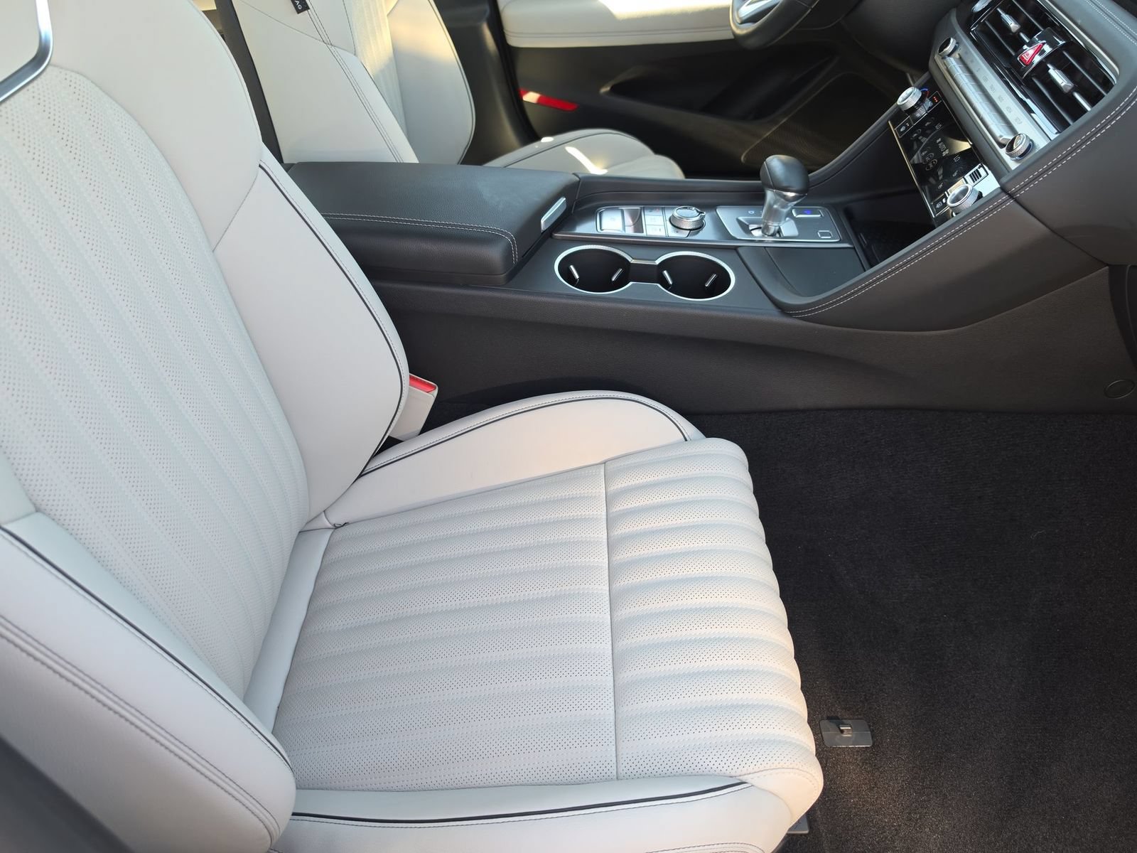 Certified 2026 Genesis G70 3.3T Sport Prestige AWD/4WD image 18