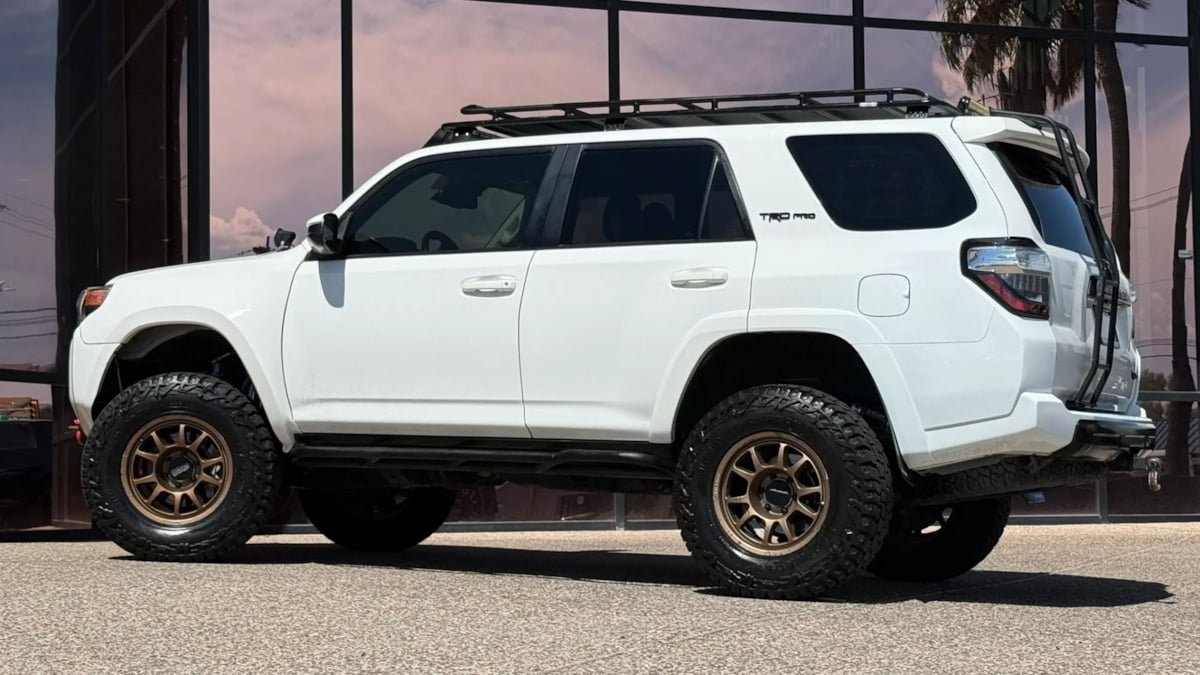Used 2020 Toyota 4Runner TRD Pro AWD/4WD image 6
