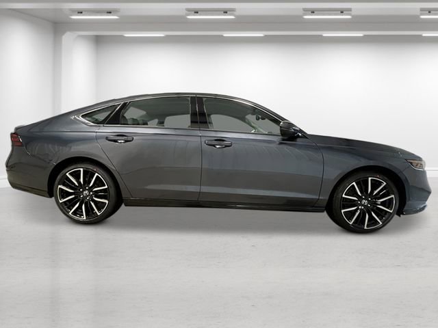 New 2026 Honda Accord Touring image 9