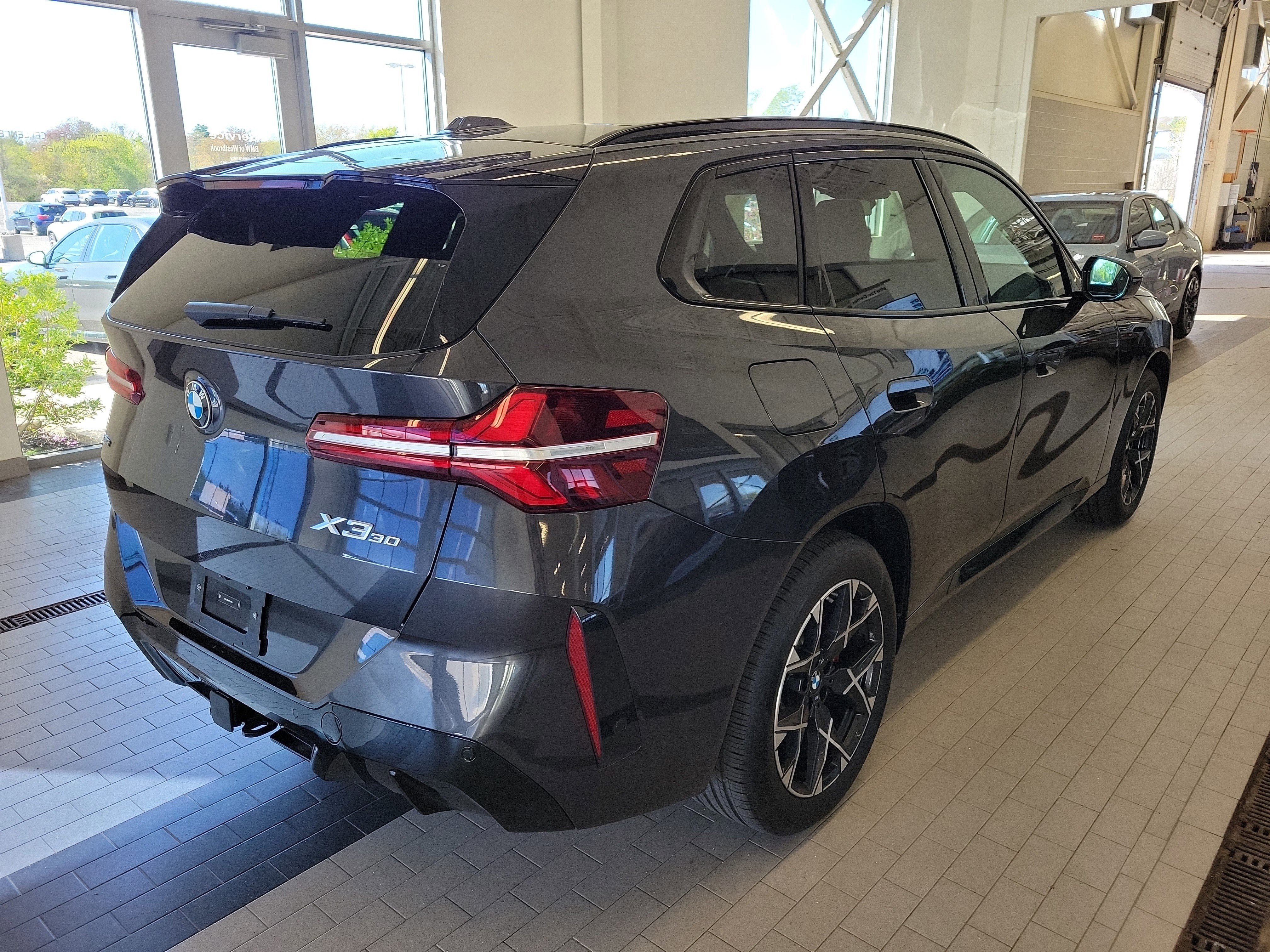 New 2026 BMW X3 xDrive30 w/ M Sport Package AWD/4WD image 7