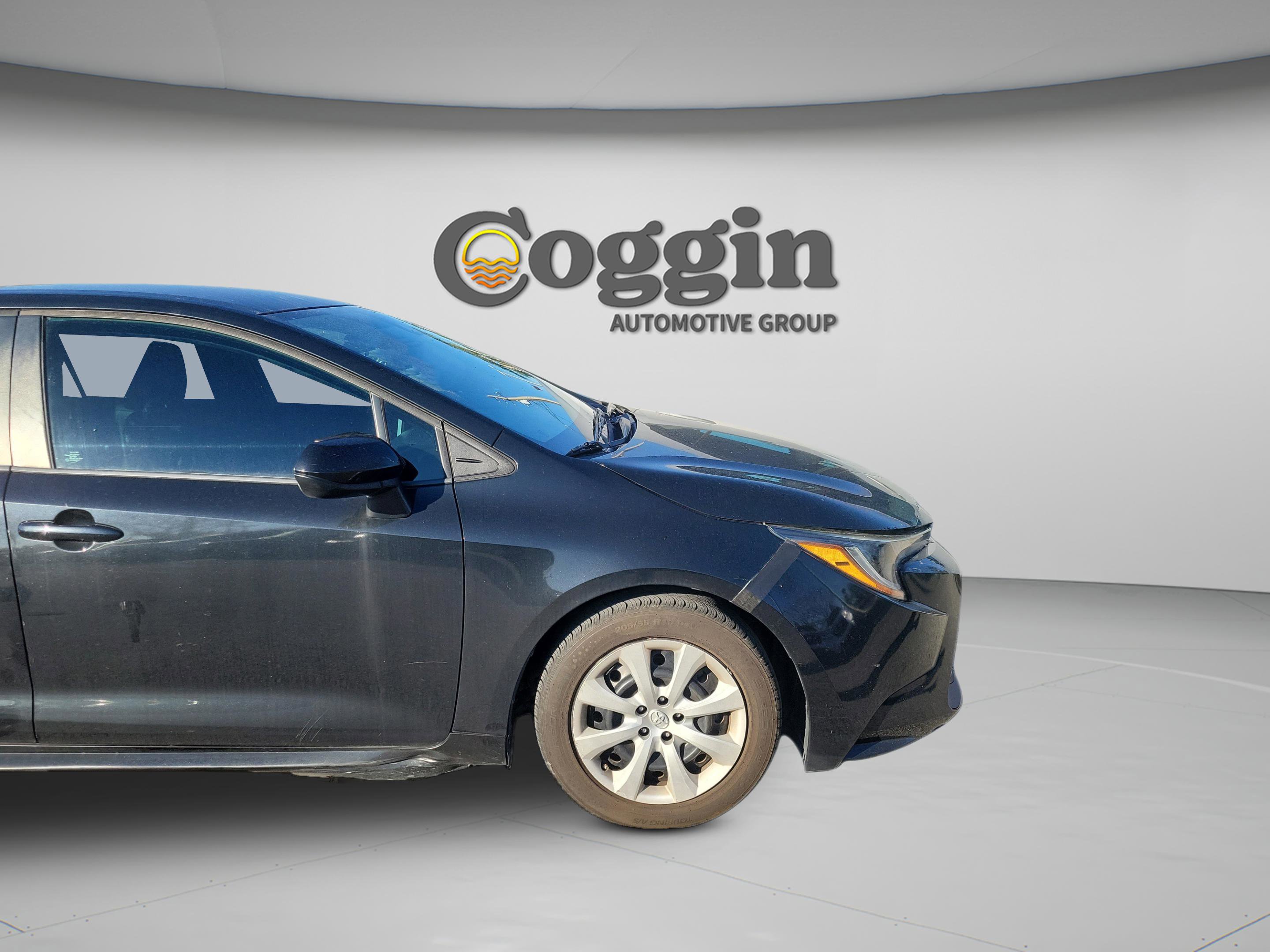 Used 2020 Toyota Corolla LE image 24