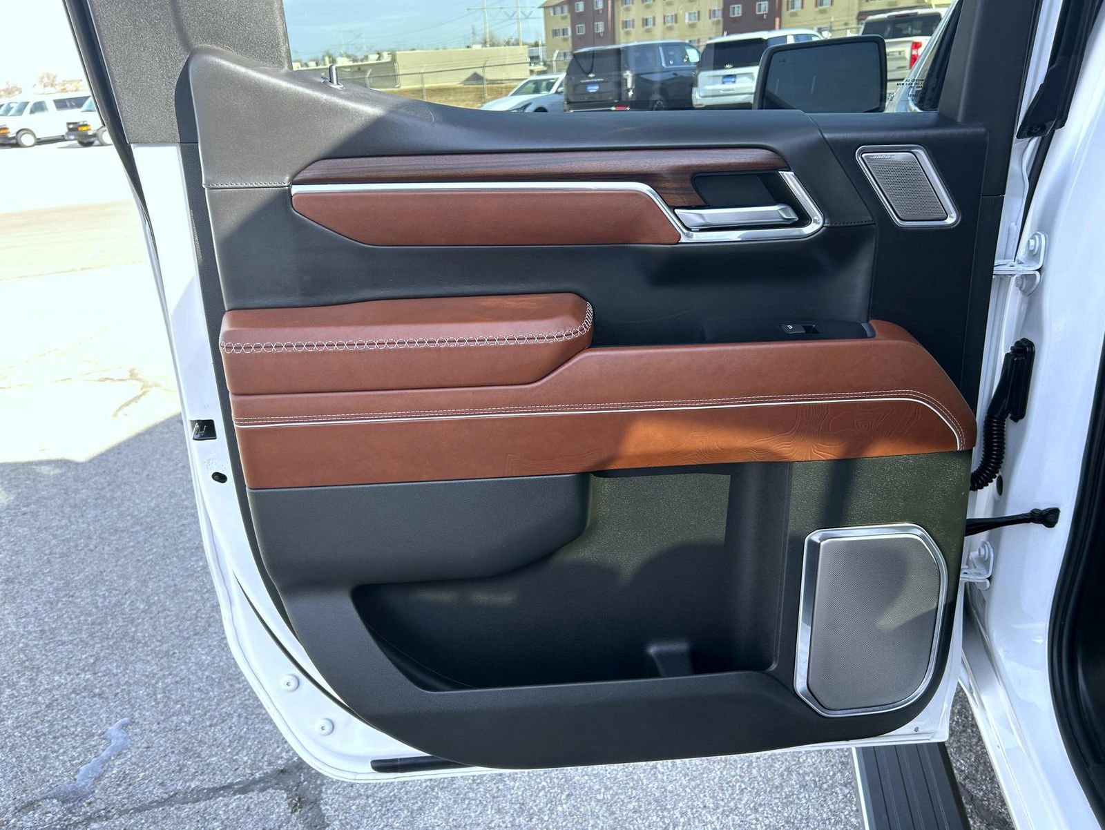 Used 2024 GMC Sierra 1500 Denali Ultimate image 17