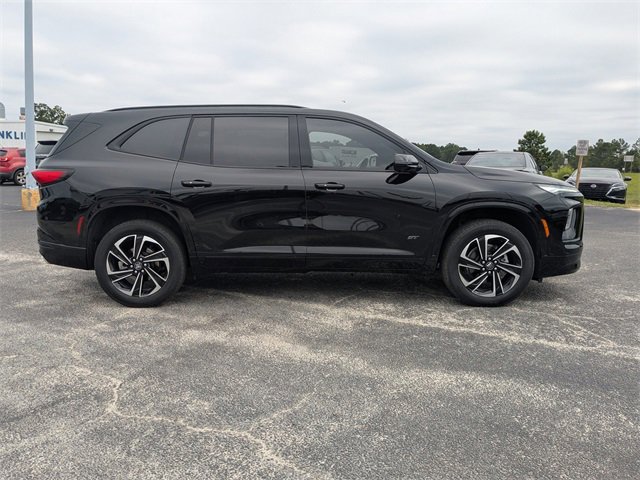 Used 2025 Buick Enclave Sport Touring w/ Power Package image 3