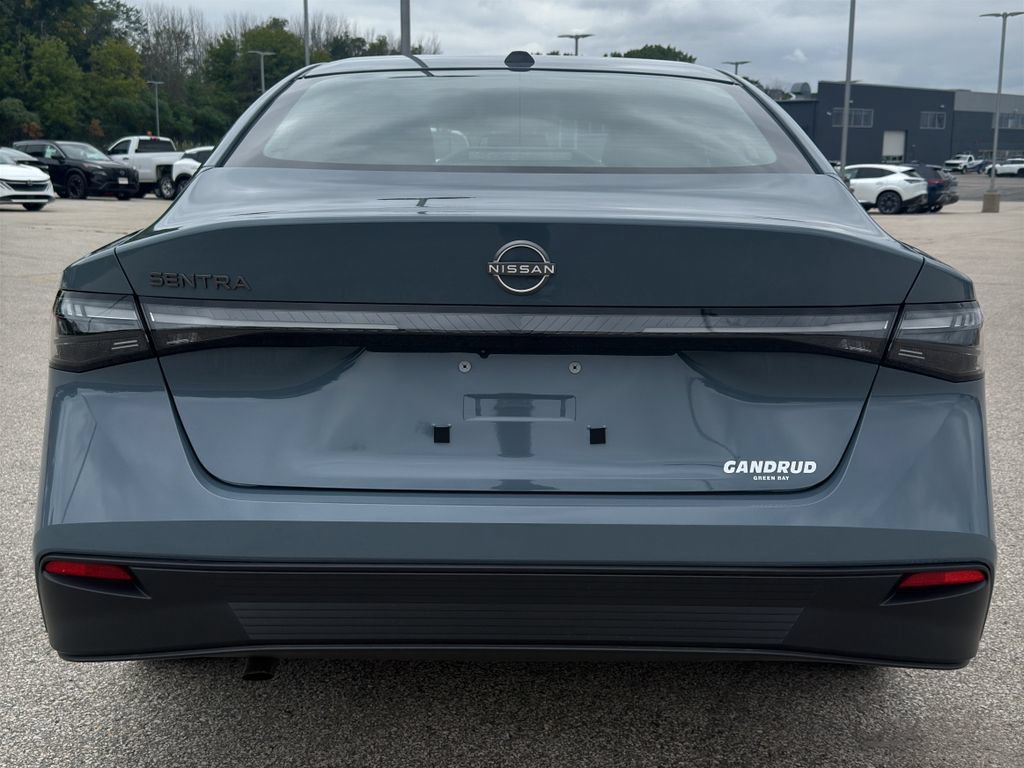 New 2027 Nissan Sentra SV FWD image 4