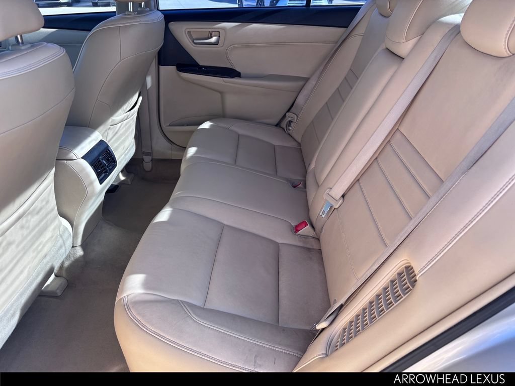 Used 2015 Toyota Camry XLE w/ Moonroof Package FWD image 14