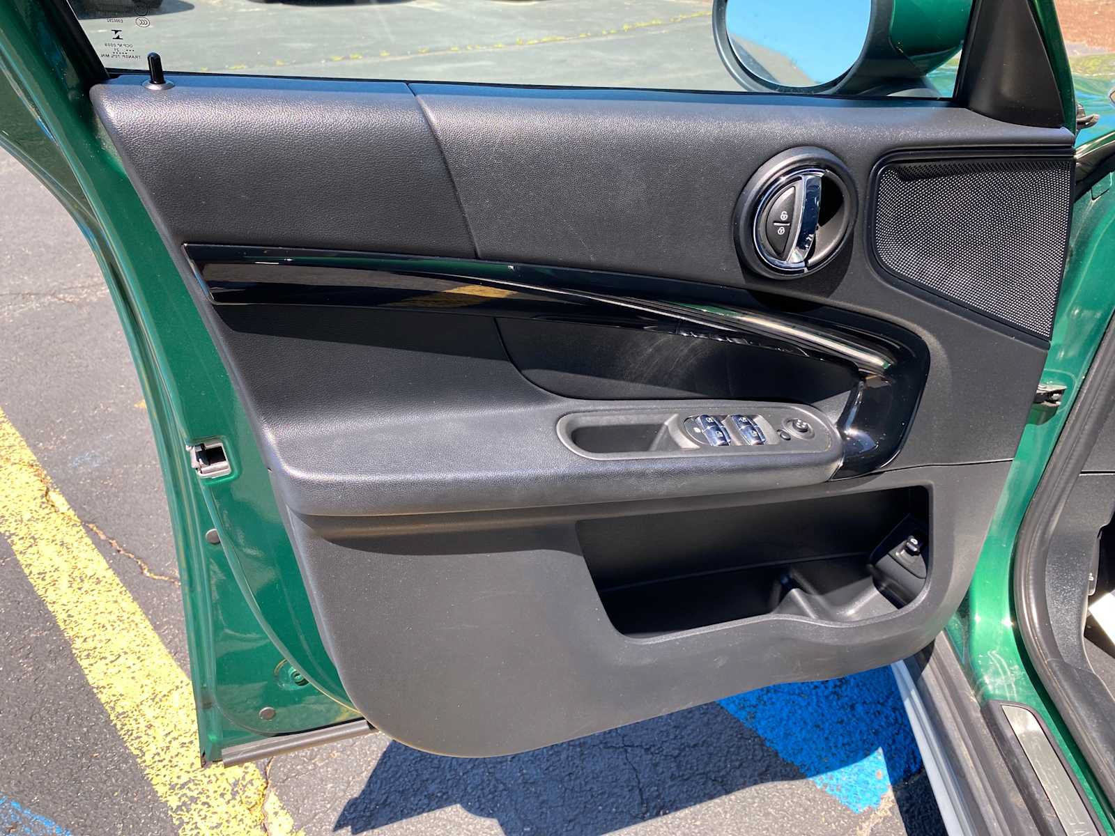 Used 2022 MINI Cooper Countryman FWD image 29