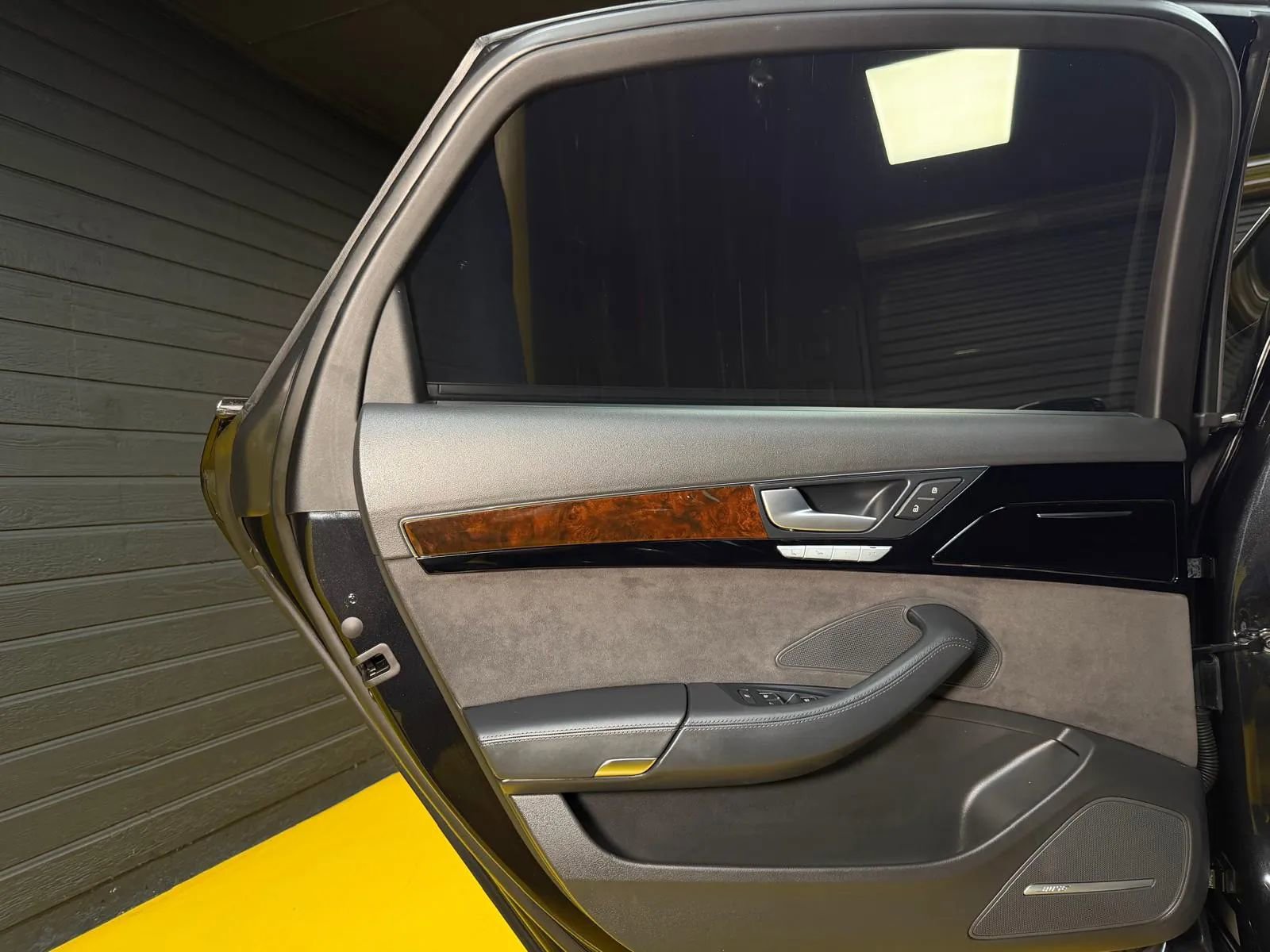 Used 2015 Audi A8 L 4.0T w/ Premium Package image 48