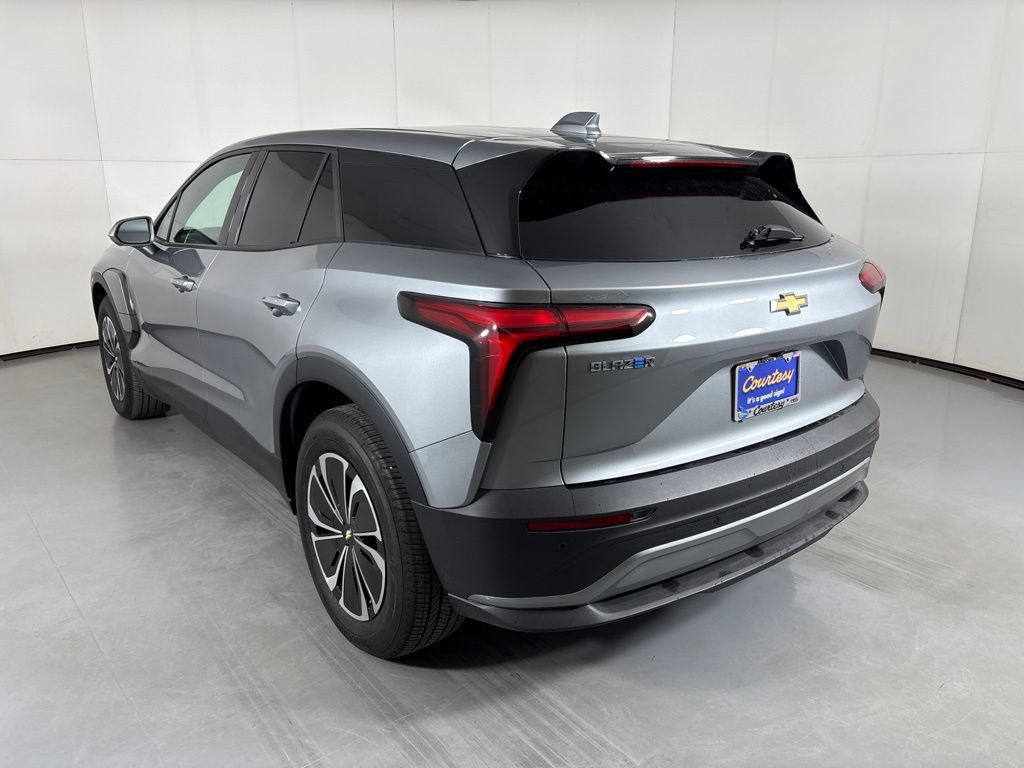 Certified 2025 Chevrolet Blazer EV LT w/ LPO, All-Weather Mat Package FWD image 7