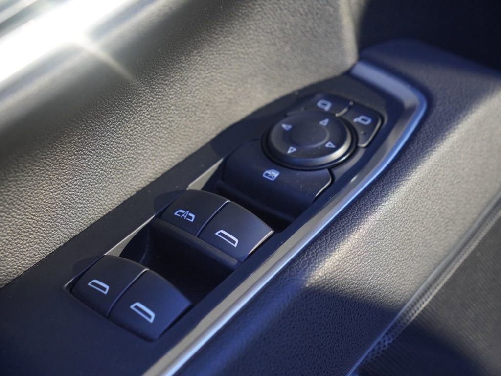 Used 2025 Chevrolet Silverado 2500 LT w/ Convenience Package image 12