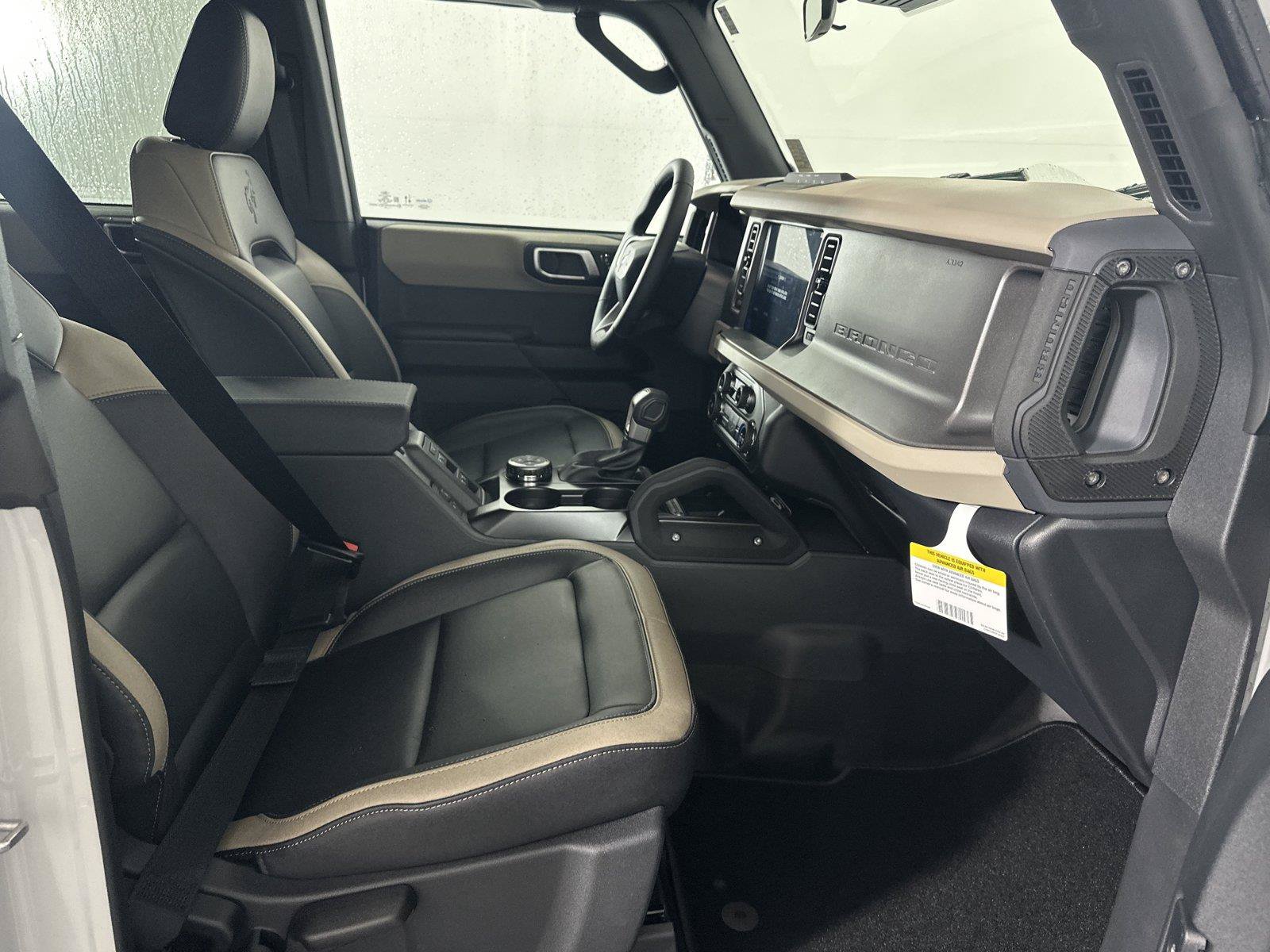 New 2026 Ford Bronco Big Bend w/ Black Diamond Package AWD/4WD image 16