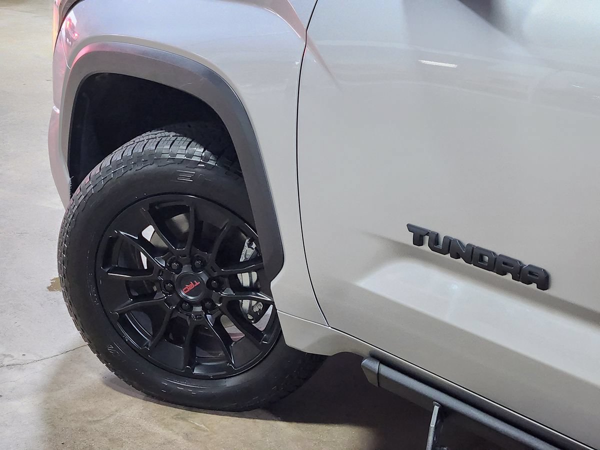 Used 2022 Toyota Tundra SR5 AWD/4WD image 25
