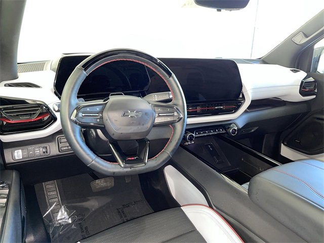 New 2025 Chevrolet Silverado EV RST image 19