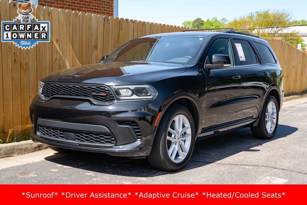 Used 2024 Dodge Durango GT image 1