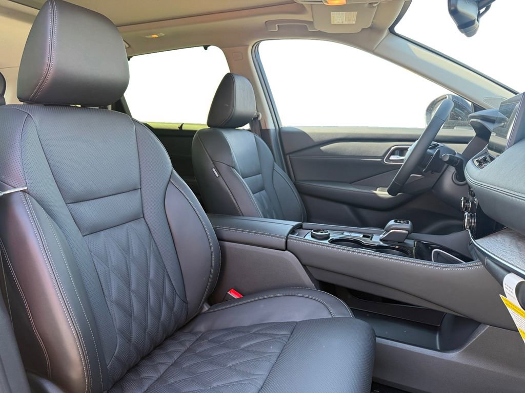 New 2026 Nissan Rogue Platinum w/ Platinum Premium Package image 15