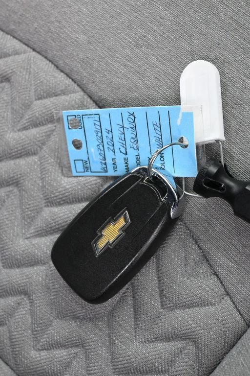 Used 2024 Chevrolet Equinox LS w/ Sport Edition FWD image 34