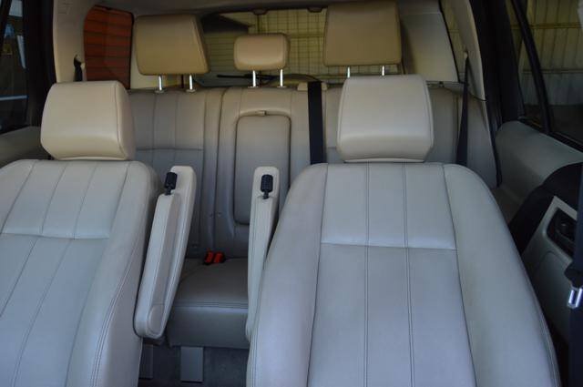 Used 2013 Land Rover LR2 HSE AWD/4WD image 16