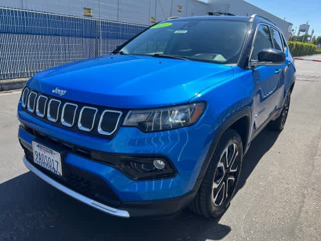 Used 2022 Jeep Compass Limited AWD/4WD image 9