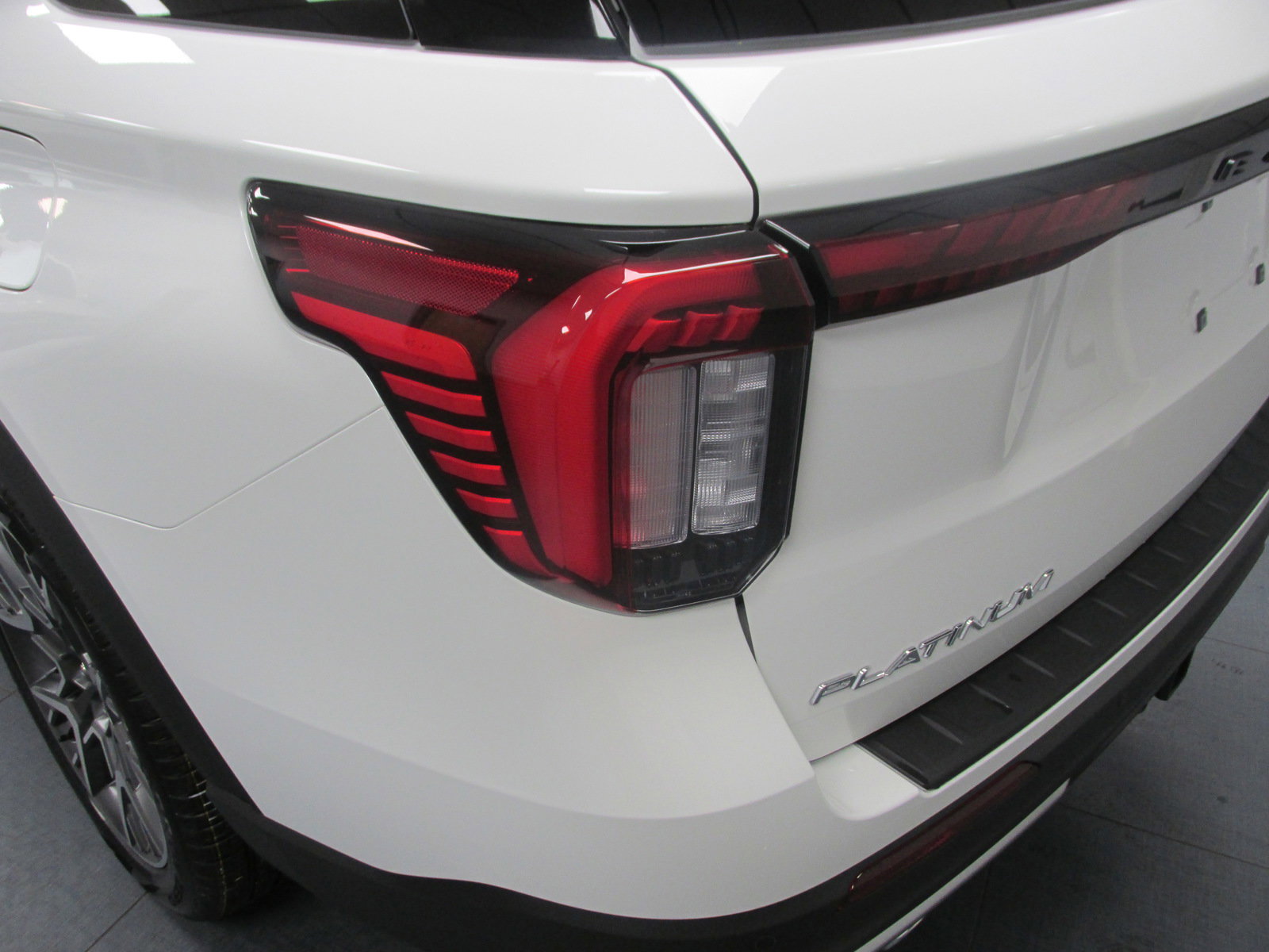 New 2025 Ford Explorer Platinum w/ Ultimate Package image 6