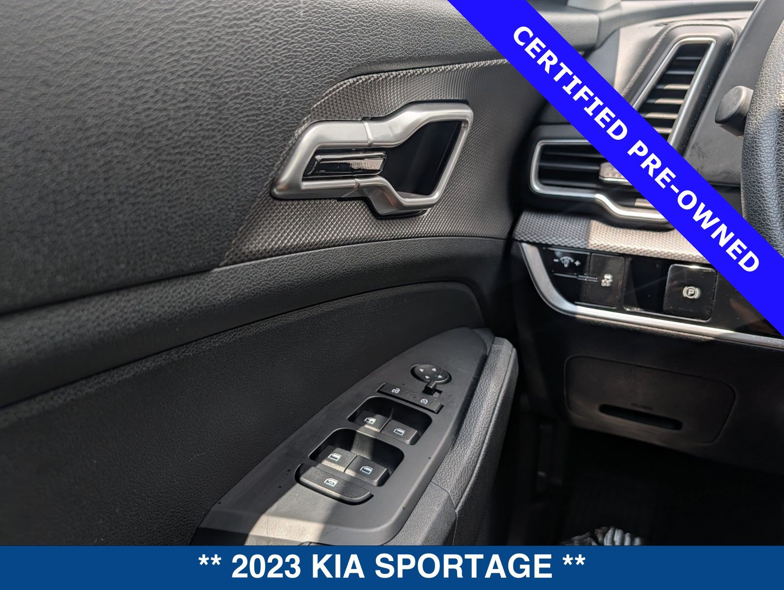 Used 2023 Kia Sportage LX FWD image 24