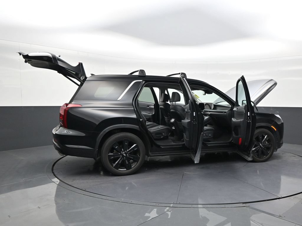 Used 2023 Hyundai Palisade XRT w/ Cargo Package AWD/4WD image 28