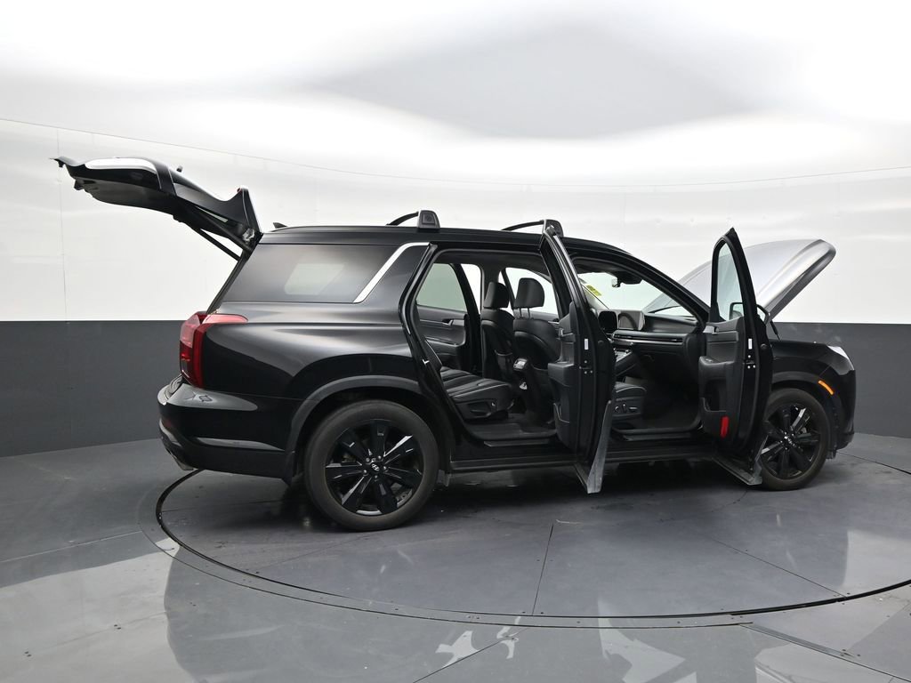 Used 2023 Hyundai Palisade XRT w/ Cargo Package AWD/4WD image 28