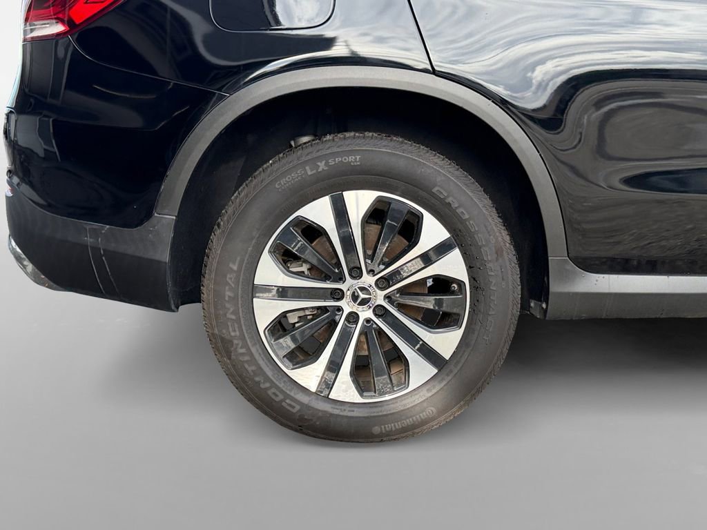 Used 2020 Mercedes-Benz GLC 350e 4MATIC image 36