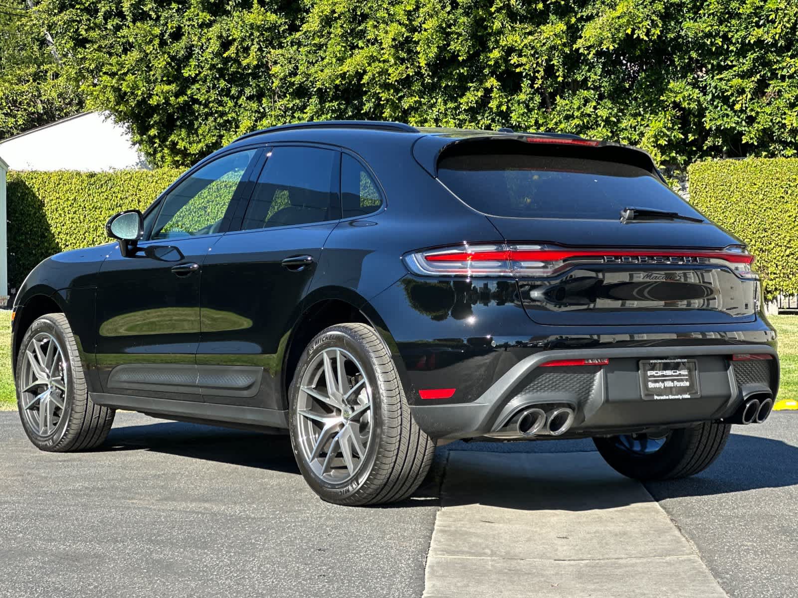 New 2026 Porsche Macan S AWD/4WD image 3