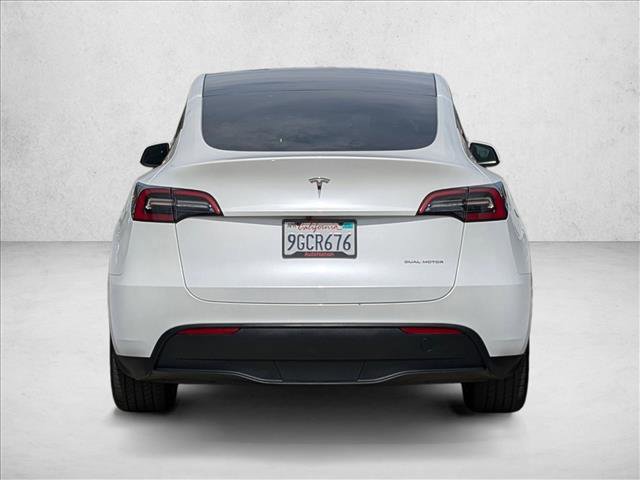 Used 2023 Tesla Model Y Long Range image 7