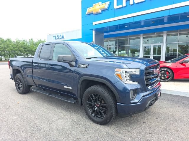 Used 2022 GMC Sierra 1500 Elevation w/ LPO, Elevation Black Package AWD/4WD image 1