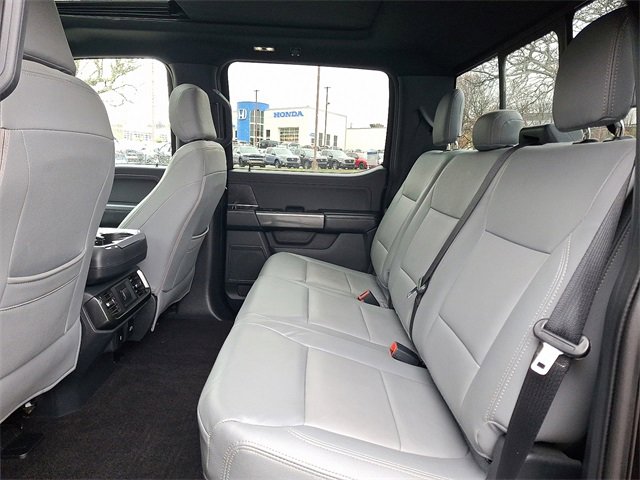 Used 2022 Ford F150 XLT w/ Equipment Group 302A High image 10