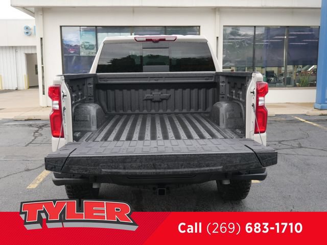 New 2026 Chevrolet Silverado 1500 ZR2 w/ ZR2 Bison Edition AWD/4WD image 24